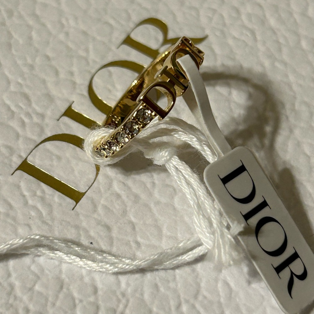Authentic Dior evolution ring